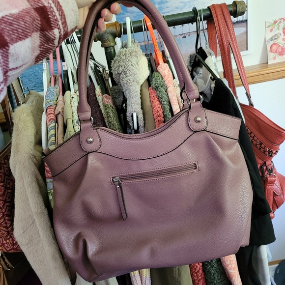 Nicole Miller New York Lavender Shoulder Bag | Beautiful Quality Handbag - Picture 7 of 7